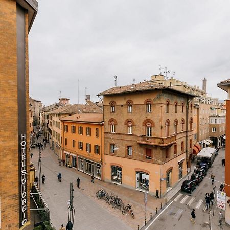 Alessandrini Apartment Alla Finestrella By Wonderful Italy โบโลญญา ภายนอก รูปภาพ